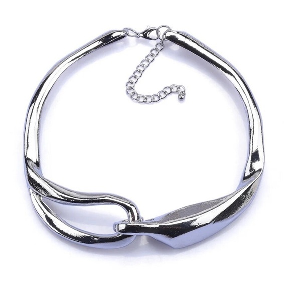 Silver Metal Asymmetrical Necklace - Picture 4 of 13